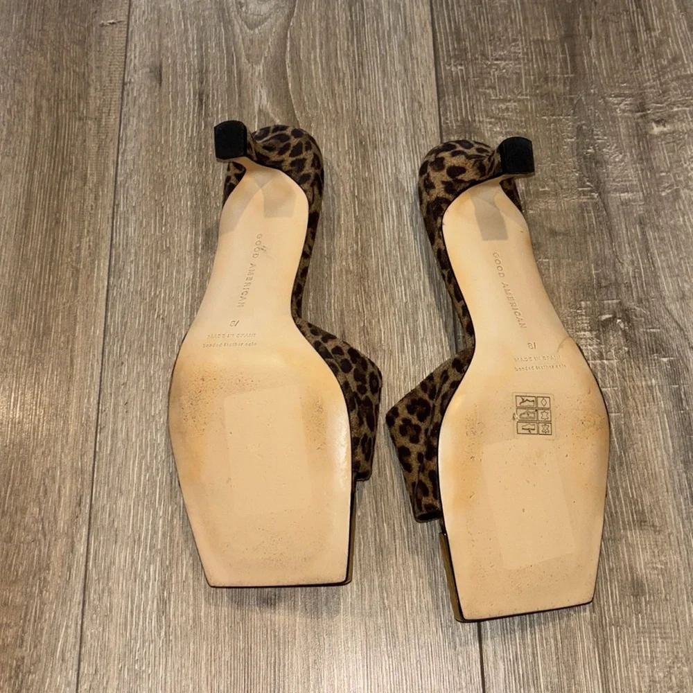 Good American Leopard Square Toe Heels
